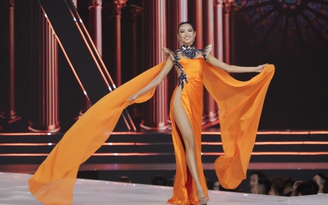 Loạt trang phục dạ hội ấn tượng tại bán kết Hoa hậu Hoàn vũ Việt Nam