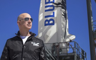 Jeff Bezos chấp nhận rủi ro nào để bay cùng tàu New Shepard?