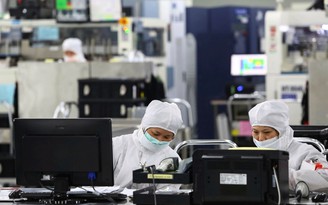 Nhà máy chip Đài Loan bị tố 'cầm tù' công nhân Đông Nam Á
