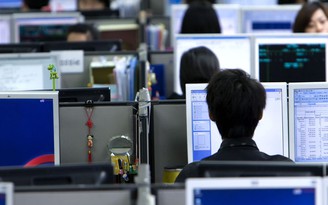 Trung Quốc cấm 'văn hóa 996', nhân viên công nghệ giảm thu nhập