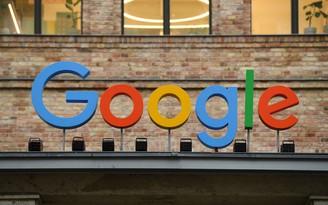 Trợ lý ảo Google bị EU điều tra