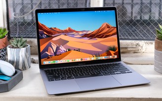 Màn hình MacBook M1 bị nứt, Apple đối mặt kiện tụng tập thể