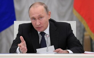 Tổng thống Putin cảnh báo sẽ sa thải quan chức làm ‘nghề tay trái’