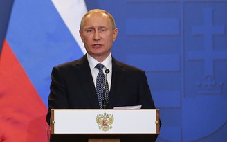 Ông Putin: Ukraine giả làm nạn nhân để moi tiền từ Mỹ, EU