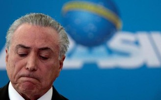 Tổng thống Brazil dọn khỏi dinh vì... ma