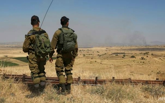 Israel không kích trả đũa Syria
