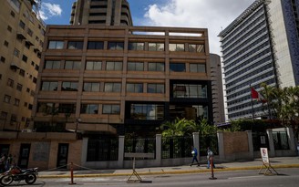 Canada tạm đóng cửa sứ quán tại Venezuela