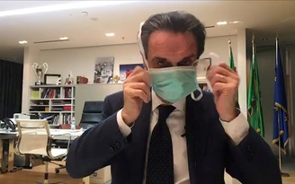 Thống đốc vùng Lombardy của Ý tự cách ly sau khi trợ lý nhiễm COVID-19