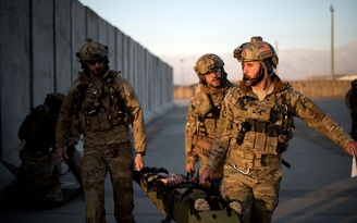 Mỹ nghiên cứu công cụ ‘xịt lành vết thương’ nhanh chóng cho binh sĩ
