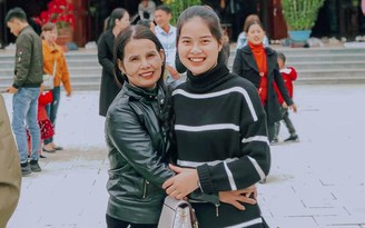 Những món quà và lời tri ân đầy bất ngờ tặng mẹ Ngày Phụ nữ Việt Nam
