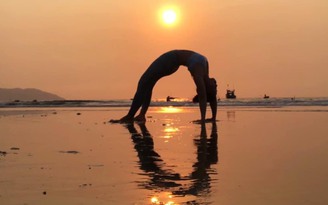 Hàng ngàn người tham gia Lễ hội Yoga quốc tế Đà Nẵng 2022