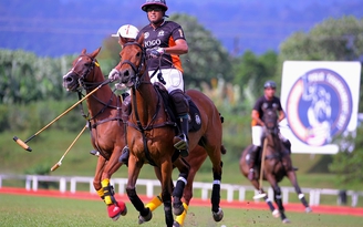 Bộ trưởng và chủ tịch LĐBĐ Malaysia thách đấu để được dự SEA Games