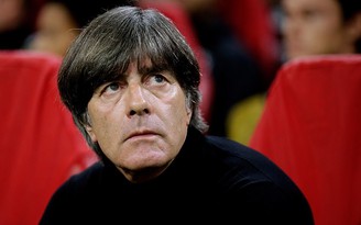 Báo chí Đức lại kêu gọi sa thải HLV Joachim Loew