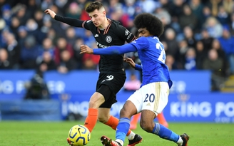 Chelsea nhờ ‘bùng nổ’ hiệp 2 mới cầm hòa được Leicester