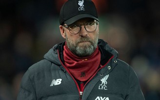 HLV Jurgen Klopp “thề” Liverpool sẽ sớm bật trở lại sau cú sốc thua Watford