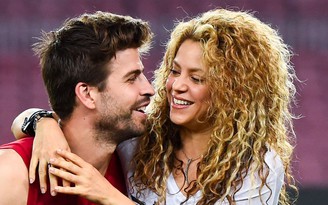 Gerard Pique: “Shakira, người biết tất cả”