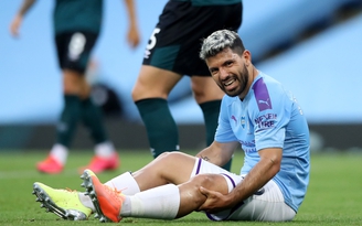 HLV Pep Guardiola: “Aguero có thể nghỉ hết mùa giải vì đau đầu gối”