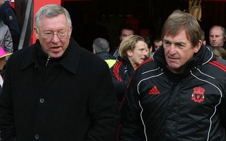 Sir Alex Ferguson bỏ qua mối thù truyền kiếp, chúc mừng Liverpool vô địch Ngoại hạng Anh