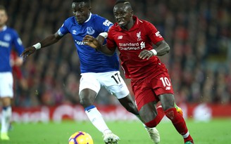 Tin chuyển nhượng Liverpool hôm nay: Lo sợ mất ‘viên ngọc quý’ Sadio Mane về tay Barcelona