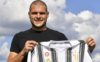 Tin chuyển nhượng Juventus hôm nay: Chờ Suarez, mua cầu thủ 32 tuổi đá đội U.23