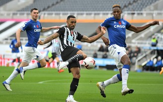 Kết quả Ngoại hạng Anh, Newcastle 2-1 Everton: ‘Chích chòe’ chớp thời cơ quá hay!