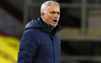 HLV Mourinho được đề nghị thay thế ông Southgate dẫn dắt tuyển Anh