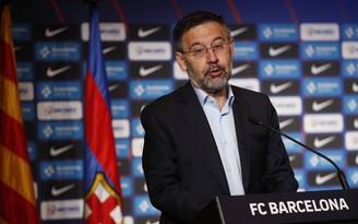 Cựu chủ tịch Barcelona, Josep Maria Bartomeu nói dối siêu sao Messi bị cảnh sát bắt giữ