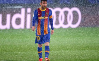 Tương lai mờ mịt của Messi sau cú sốc thất bại ở ‘Siêu kinh điển’