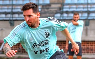 HLV Lionel Scaloni xác nhận siêu sao Messi vẫn thi đấu trận Argentina gặp Brazil