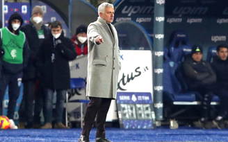 HLV Mourinho giải thích lý do AS Roma chiêu mộ ngôi sao đồng hương Sergio Oliveira