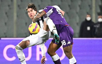 Bán kết Cúp nước Ý: Vlahovic bị la ó khi Juventus thắng Fiorentina phút bù giờ