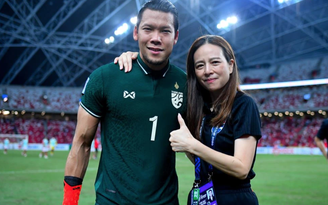 Nữ trưởng đoàn Nualphan Lamsam chọn thủ môn Kawin làm đội trưởng U.23 Thái Lan