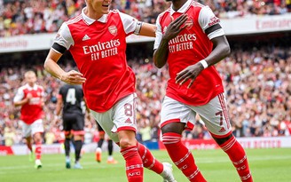 Odegaard lên chức đội trưởng, Arsenal thắng tưng bừng