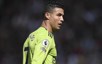 Sốc: Cristiano Ronaldo vẫn có thể chia tay M.U dù kỳ chuyển nhượng đã kết thúc