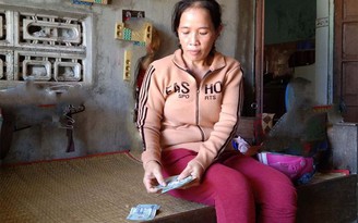 Bình Định: Nữ chủ quán nghèo nhặt được 20 triệu đồng, trả lại người đánh rơi