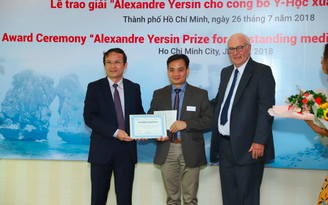 7 nhà khoa học Việt Nam được trao giải thưởng nghiên cứu y khoa xuất sắc
