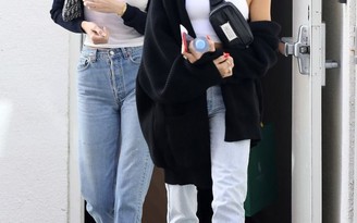 Kendall Jenner và Hailey Bieber đã trở thành bạn thân như thế nào khi cùng yêu một chàng trai?