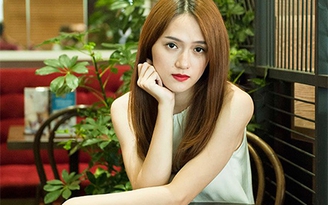 Vì sao Hương Giang khai gian tuổi ở Vietnam Idol 2012?