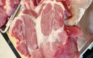 Giá heo hơi hôm nay 21.2.2022: Phổ biến mức 55.000 - 56.000 đồng/kg