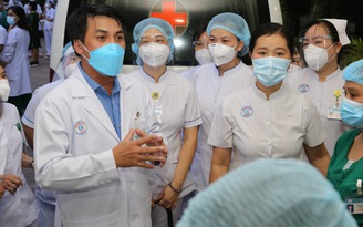 TP.HCM: Bệnh viện Chợ Rẫy ‘tiếp ứng’ 150 nhân viên y tế lấy mẫu xét nghiệm Covid-19