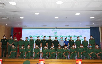 TP.HCM: Bộ Quốc phòng chi viện thêm nhân lực hỗ trợ Bệnh viện Quân y 175