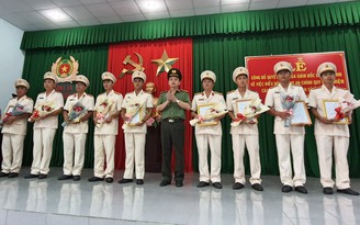 Bình Thuận: Công an huyện Hàm Tân đưa 33 cán bộ về công an xã