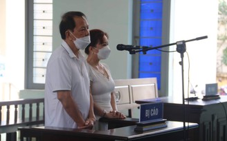 Bình Thuận: Tuyên án 2 vợ chồng tham gia khai thác cát lậu ở Hàm Thuận Nam