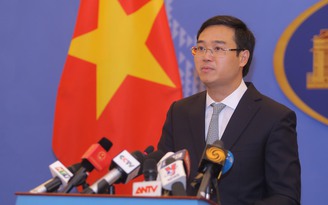 Bộ Ngoại giao trả lời về làn sóng phản đối diễn viên Thành Long sang Việt Nam