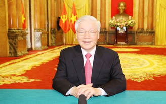 Cam kết cùng các nước trong và ngoài khu vực duy trì hòa bình ở Biển Đông