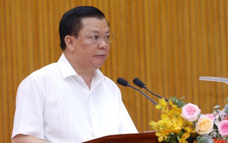 Bí thư Hà Nội Đinh Tiến Dũng: Covid-19 đã tấn công vào những 'thành trì' quan trọng