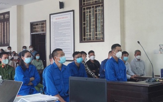 Hoãn phiên tòa xử hai cựu lãnh đạo liên quan vụ đàn em Đường 'Nhuệ' đánh người