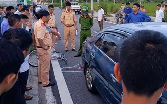 Vụ bé 3 tuổi tử vong: Thầy dạy ra ngoài uống nước, nữ học viên tập lái gây tai nạn