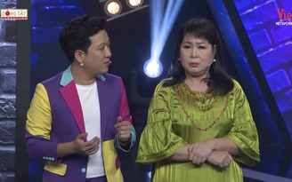 NSND Hồng Vân 'phản ứng' với Trường Giang: Em làm MC kiểu gì vậy?