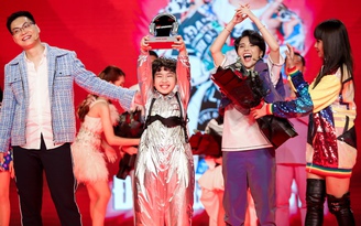 Đăng Bách trở thành quán quân 'Giọng hát Việt nhí 2021' nhận giải thưởng 1 tỉ đồng
